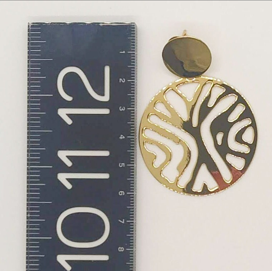 Zebra Gold Earrings. For special occasions. Flourish Collection. Handmade by Ariadna Echenique. Gold plated