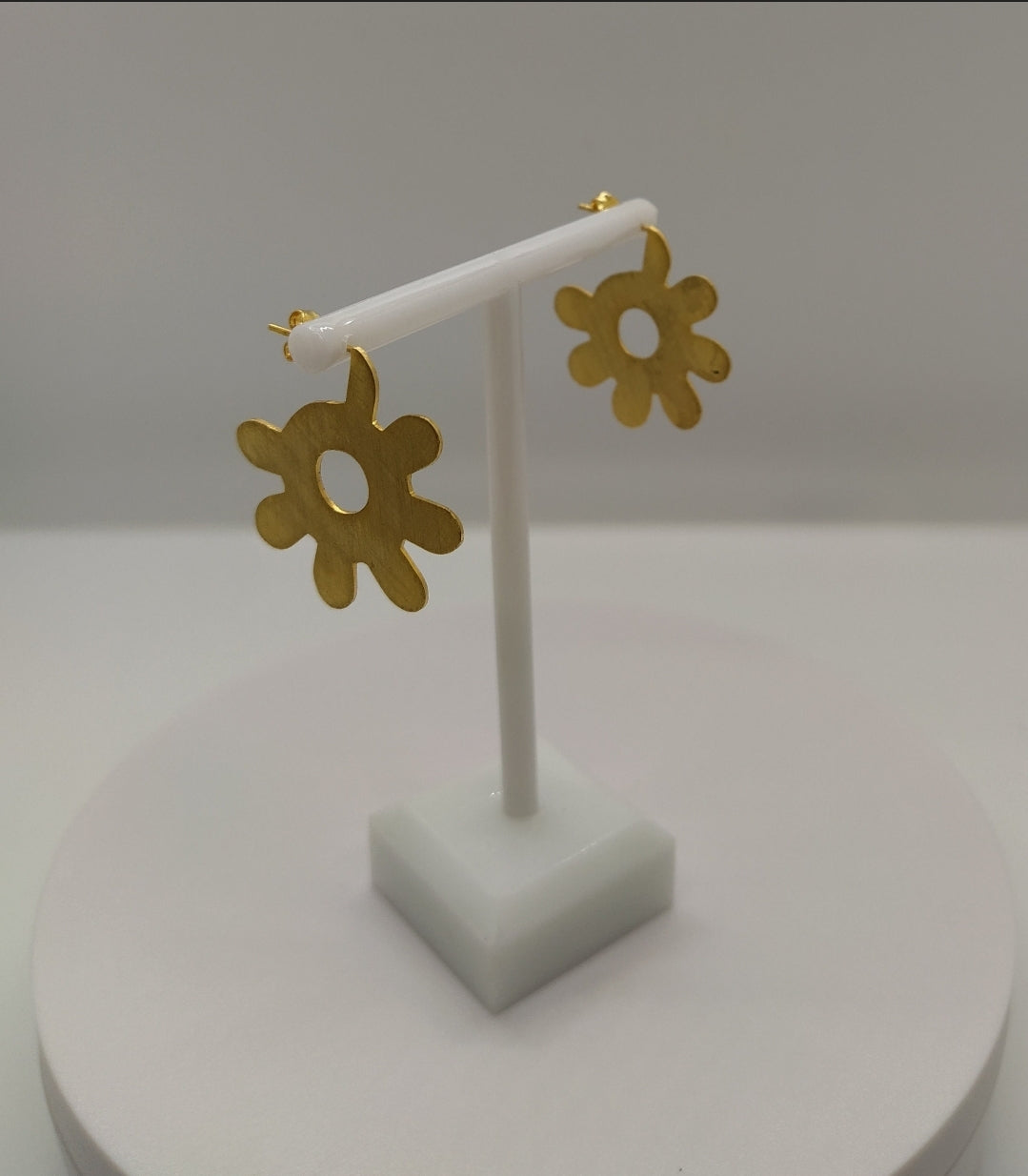Sunflower earrings. Hand made. Hoop earrings Everyday earrings. Gift for her. Personalized message card included. Ships Next Day