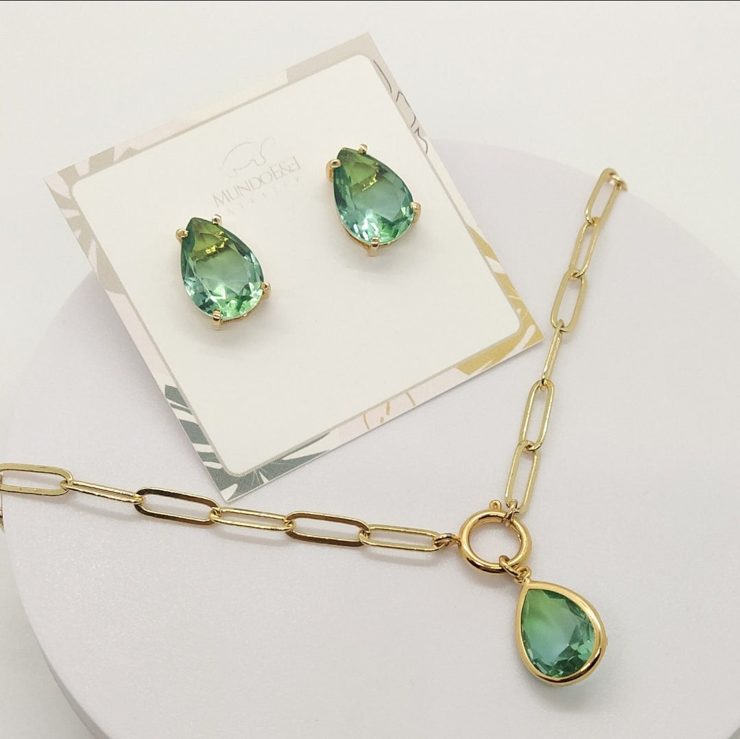 Teardrop Green Crystal Earrings. Gold plated. Top goldsmith handmade cool design. Gift for girlfriend. Bridal Earrings