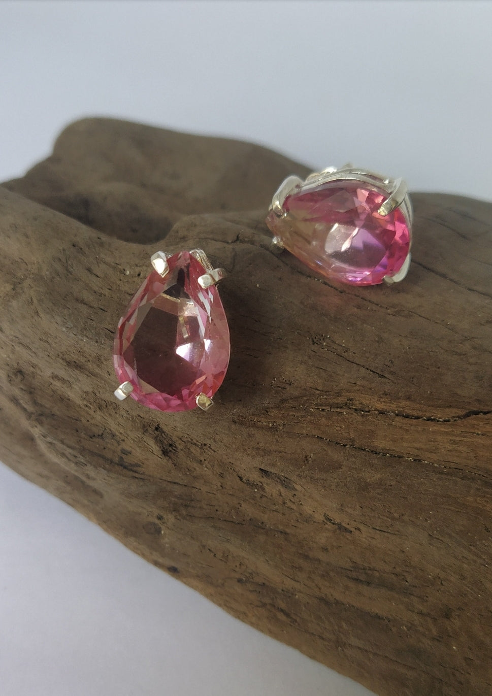 Teardrop Pink Crystal Earrings. Silver plated. Top goldsmith handmade cool design. Gift for girlfriend. Bridal Earrings
