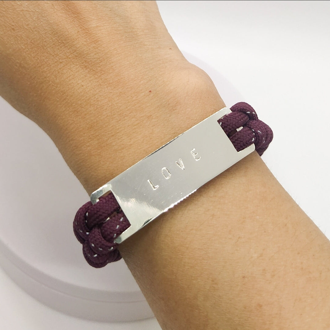 Love Bracelet. For any occasions. Flourish Collection. Handmade by Ariadna Echenique. Silver plated