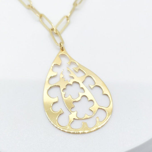 Gold Paisley Necklace. Flourish Collection. Handmade by Ariadna Echenique. Gold plated.