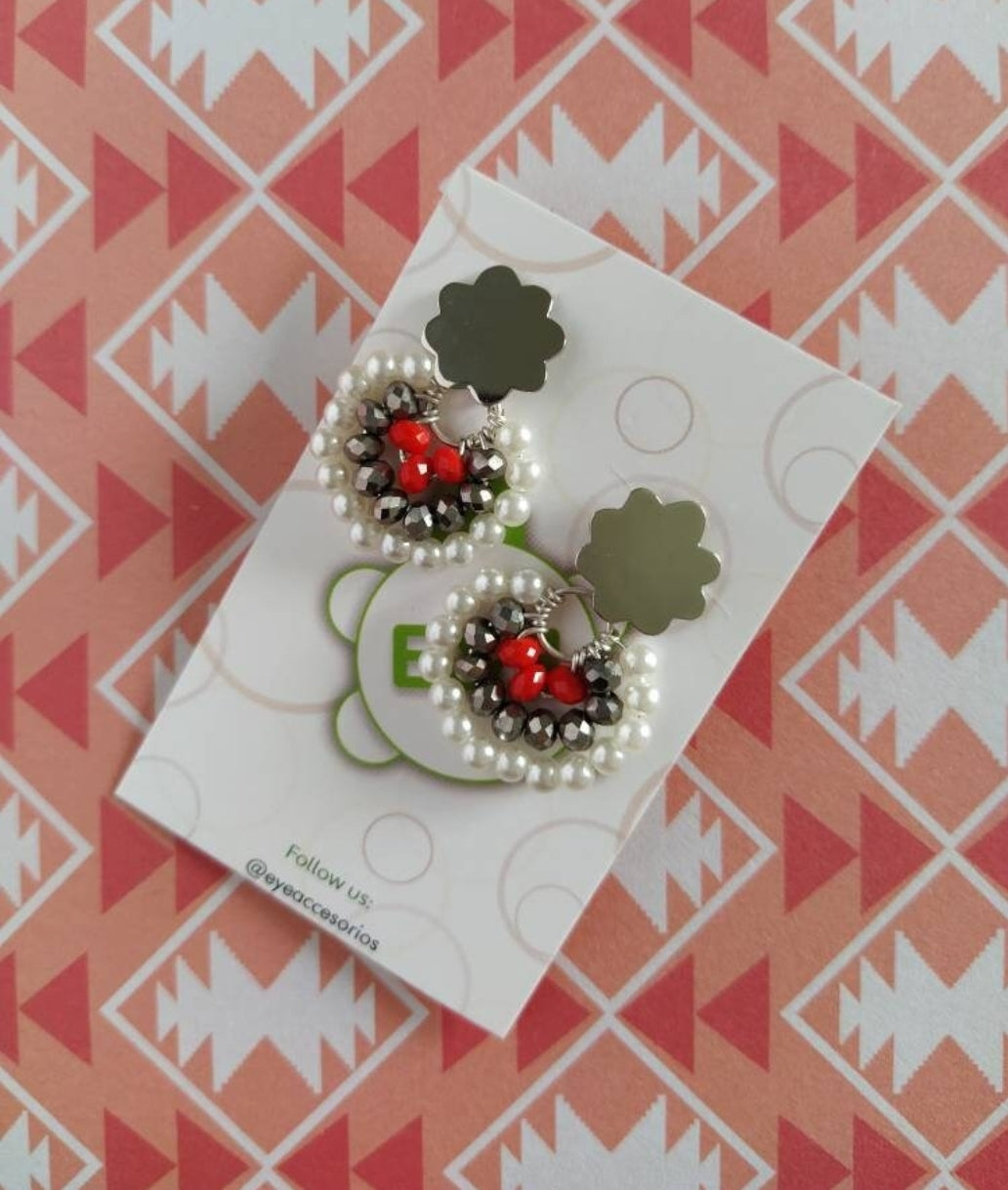 Flower Silver plated bronce Earrings. Handmade earrings. hoop earrings Everyday earrings. Christmas Gift for her