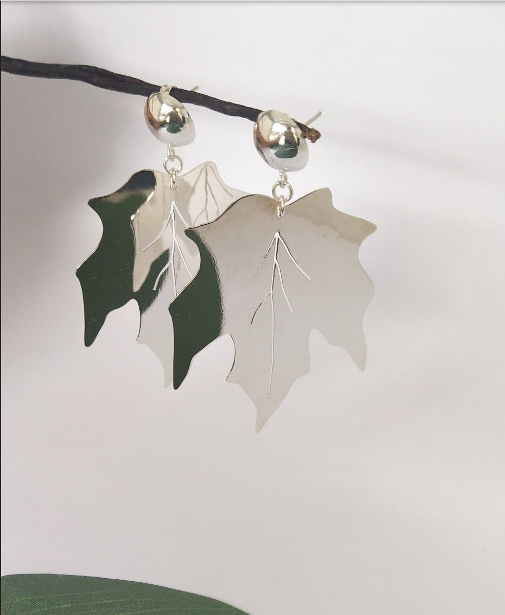 Silver Leaf Earrings. For special occasions. Flourish Collection. Handmade by Ariadna Echenique. Silver plated